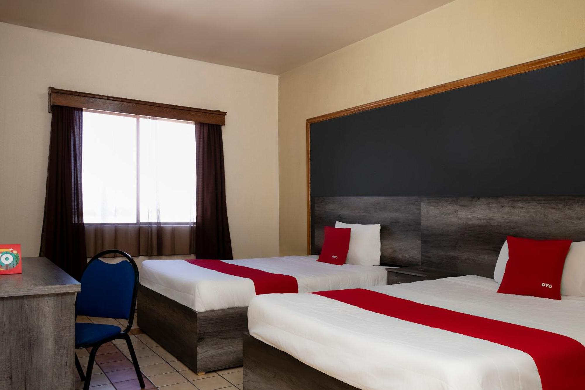Oyo Hotel Real Del Sur, Estadio Чиуауа Экстерьер фото