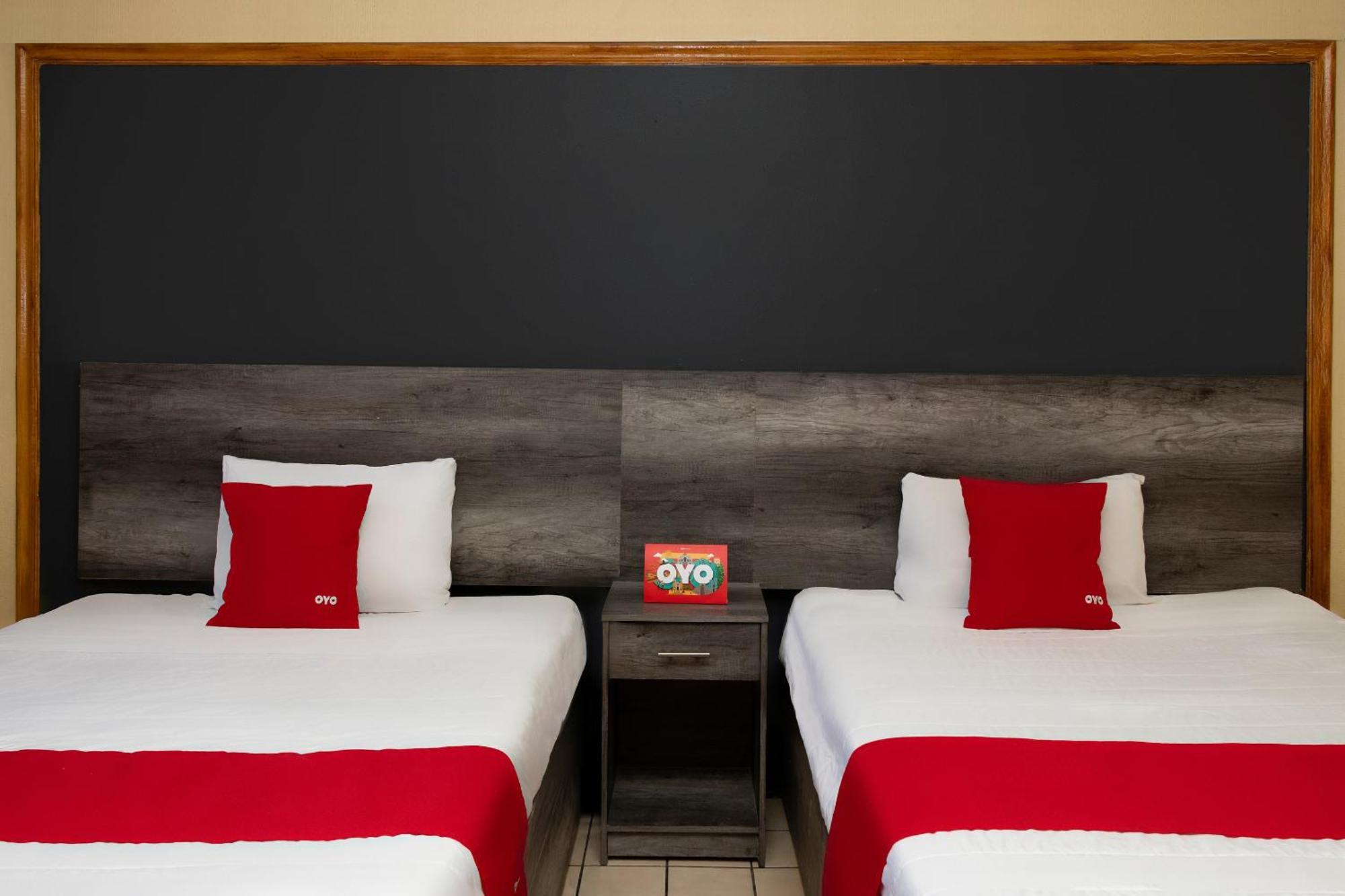 Oyo Hotel Real Del Sur, Estadio Чиуауа Экстерьер фото